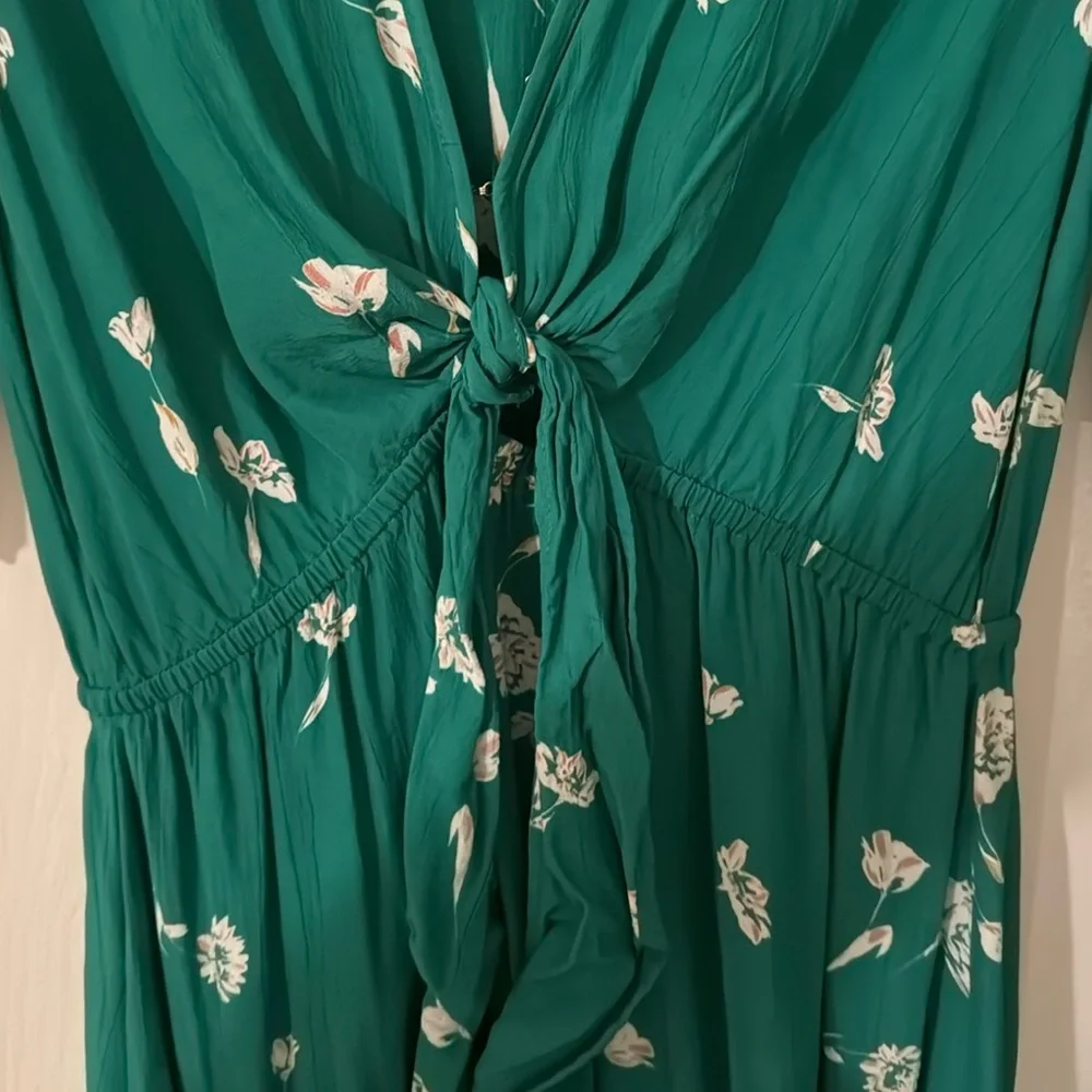 Kivari tie front mini dress - Picture 3 of 6